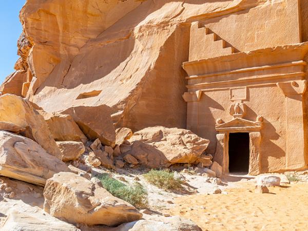 Jeddah and AlUla tour in Saudi Arabia