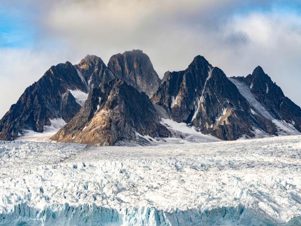 Luxury Spitsbergen expedition cruise