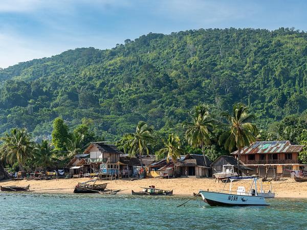 Madagascar small ship cruise, Nosy Be to Durban