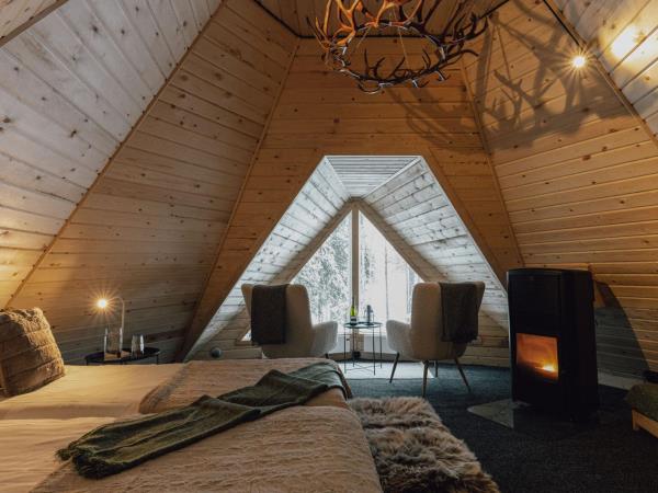Luxury honeymoon in Swedish Lapland