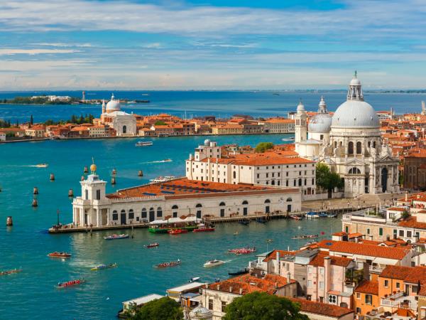 Italy family vacation by train