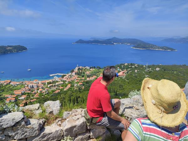 Dubrovnik walking & cycling vacation
