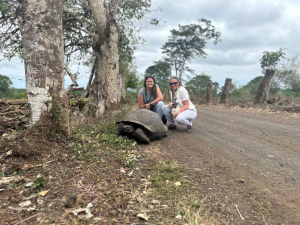 Galapagos volunteer and travel vacation, 3 weeks