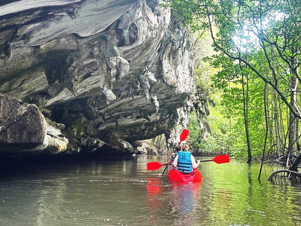 Family vacation to Thailand, jungles and islands