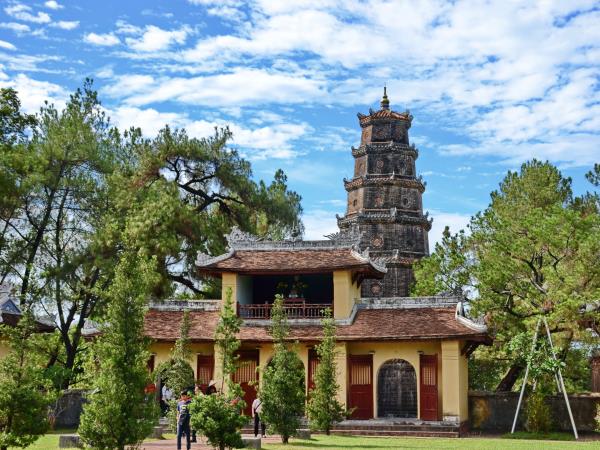 Hanoi to Saigon small group tour