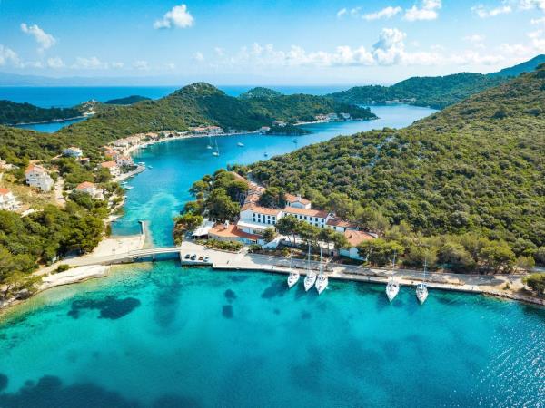 Luxury wellness & sailing vacation in Croatia
