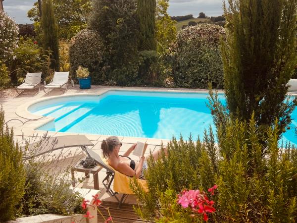 Watercolour painting vacation in France
