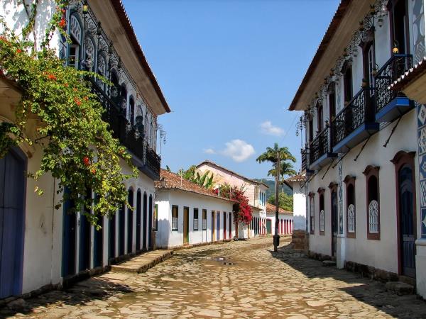 Brazil wildlife and walking vacation