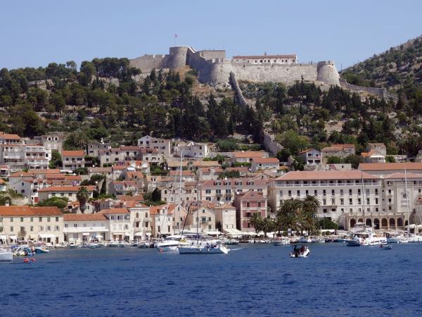 Luxury cycling and sailing vacation, Croatia