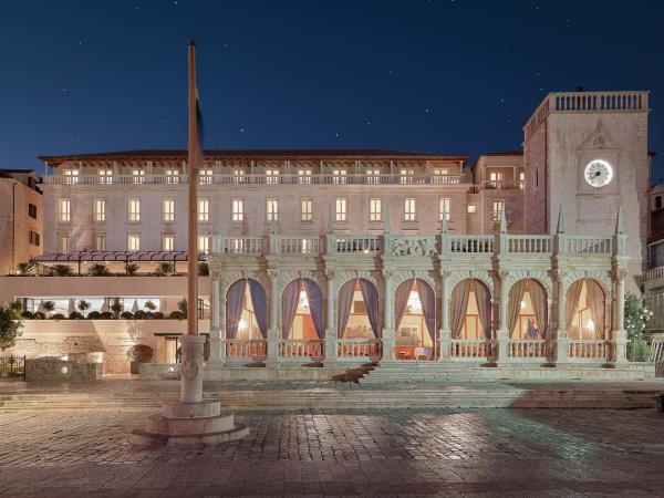 Luxury cycling and sailing vacation, Croatia