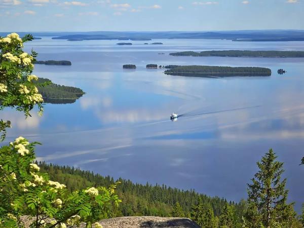 Finland hiking vacation
