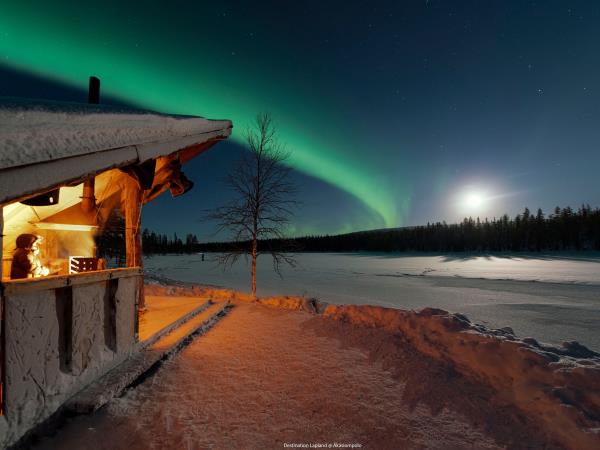 Finland Northern Lights and glass aurora cabin vacation