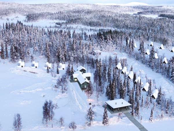 Finland Northern Lights and glass aurora cabin vacation