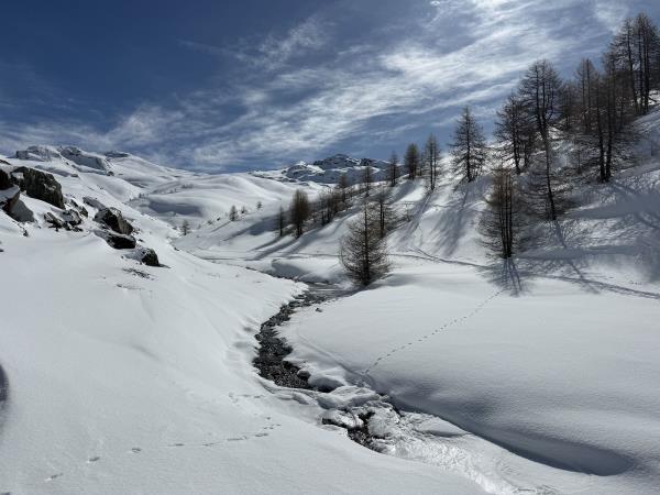 Ski touring vacation in France