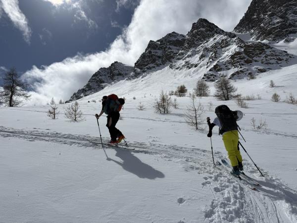 Ski touring vacation in France