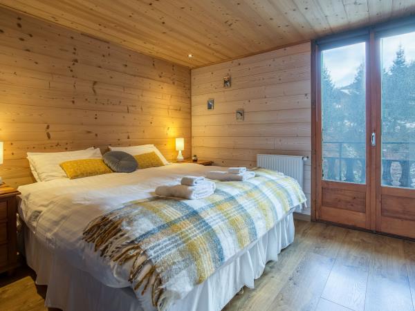 French Alps self guided walking holiday