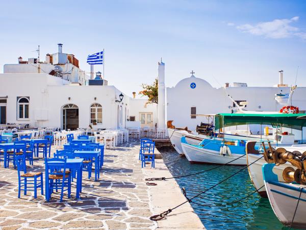 Cyclades islands tailor made tour