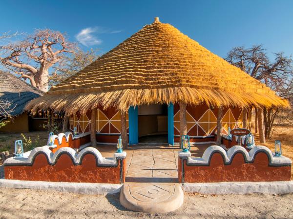 Zimbabwe and Botswana Wildlife Safari