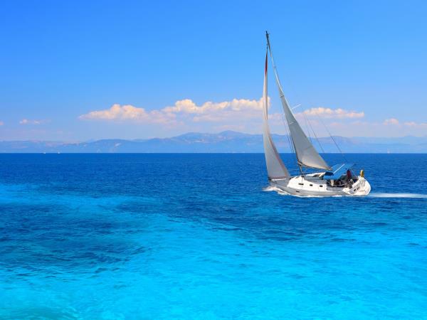 Cyclades islands tailor made tour