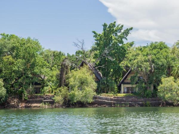 Zambia and Malawi family safari