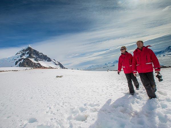 Classic Antarctica cruise & South Shetland Islands