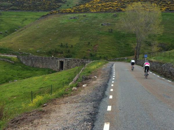 Cycling vacation in Central Spain, Gredos