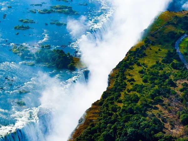 Botswana value safari with Victoria Falls