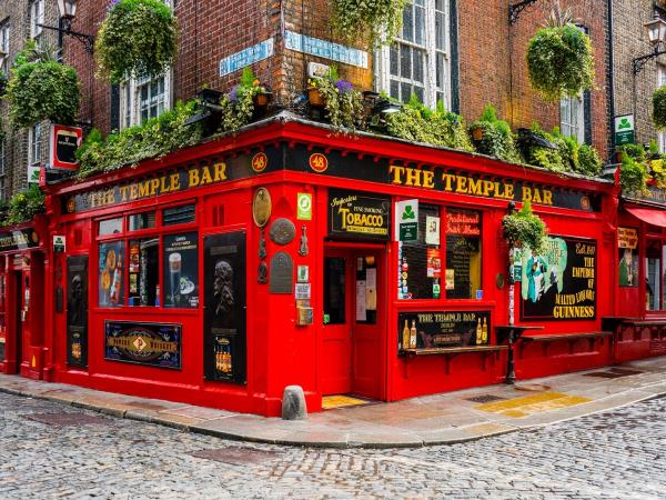 Ireland luxury vacation