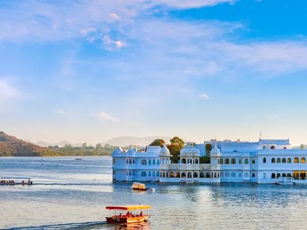 Rajasthan easy cycling vacation, India