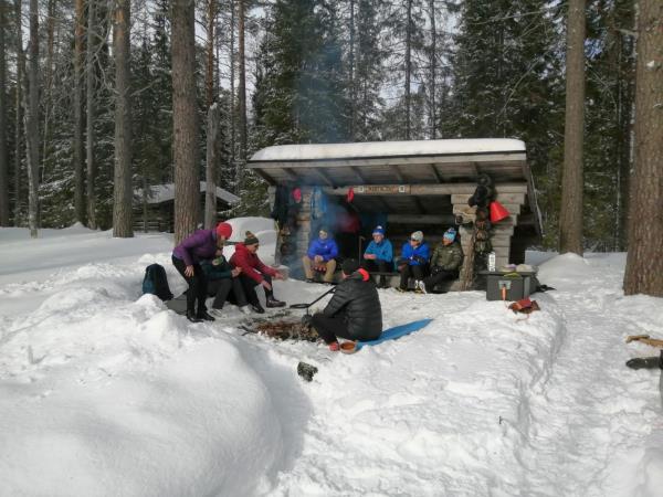 Cross-country skiing vacation in Finland's eastern wilderness