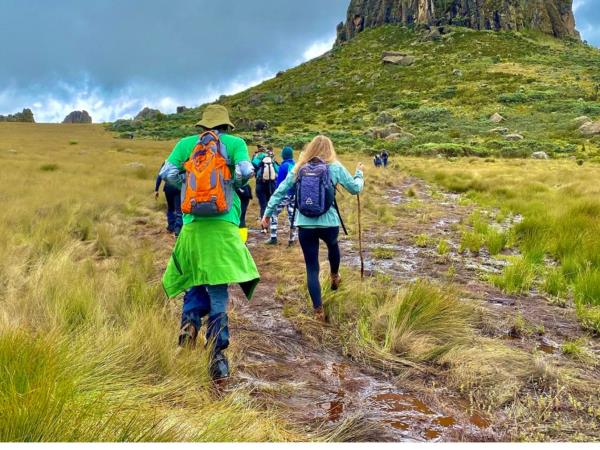 Kenya active safari, off the beaten path