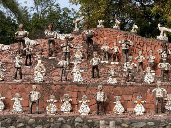 Architecture vacation in India, Empire to village 