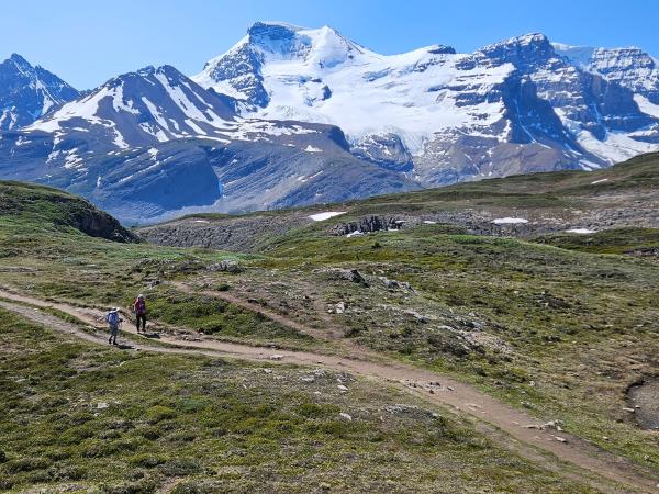 Canadian Rockies walking vacation in Canada
