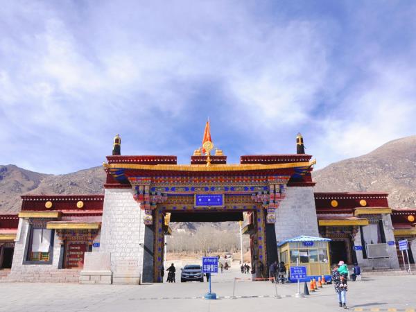 Kathmandu to Lhasa overland tour, 9 days