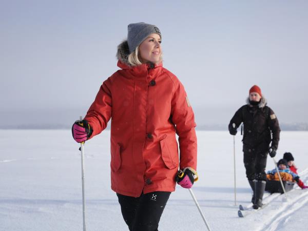 Family winter activity week in Finland