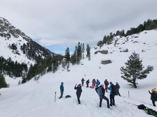 Yoga and ski or snowboard in Bulgaria vacation