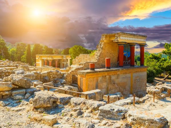 Greek Island archaeology vacation, small group