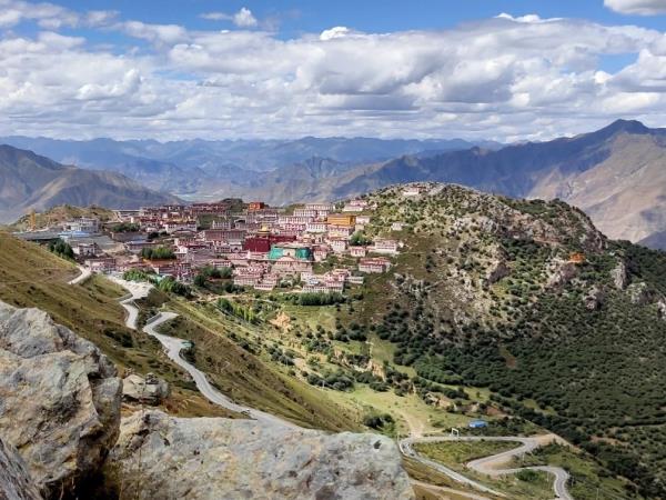 Tibet pilgrimage trekking tour