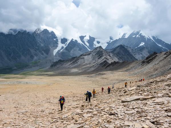 Minya Konka Mountain trek in Sichuan, China 