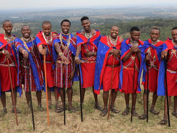 Kenya vacation supporting community projects