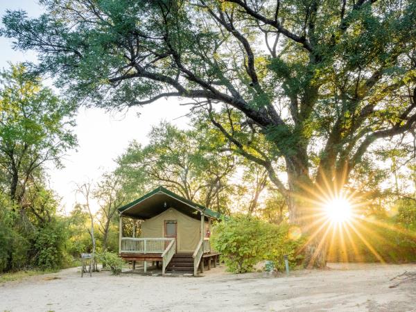 Cape Town to Victoria Falls small group lodge tour
