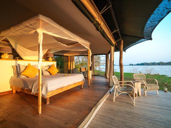 Malawi safari and lake adventure vacation