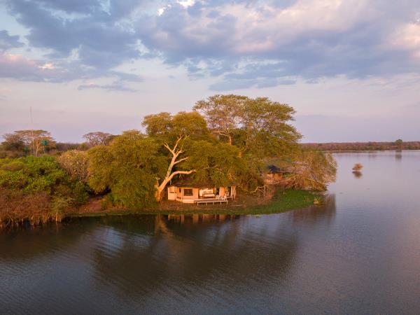 Malawi safari and lake adventure vacation