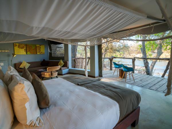 Malawi safari and lake adventure vacation