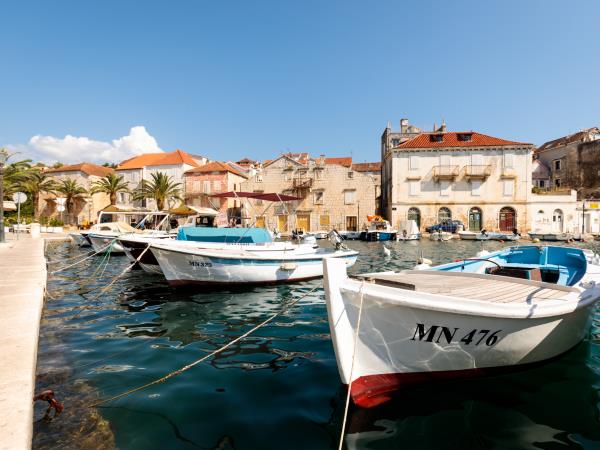 Dalmatian Island cruise and cycling vacation, Croatia