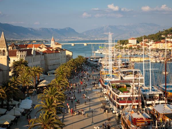 Dalmatian Island cruise and cycling vacation, Croatia