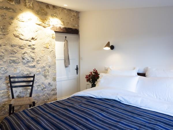 Provence hiking retreat, nature, food and wine