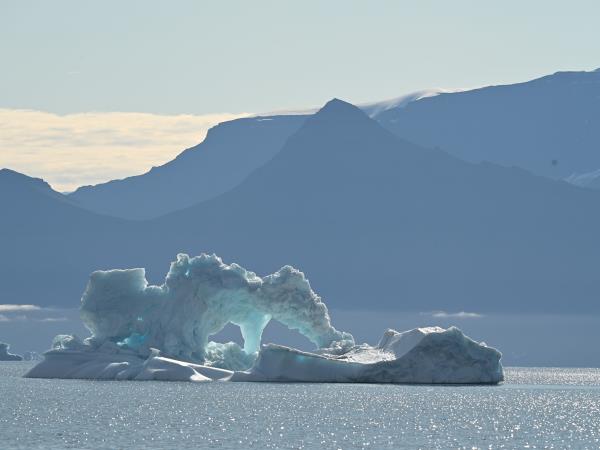 Greenland sailing expedition, Scoresby Sund 