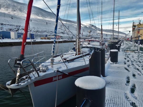 Svalbard sailing vacation