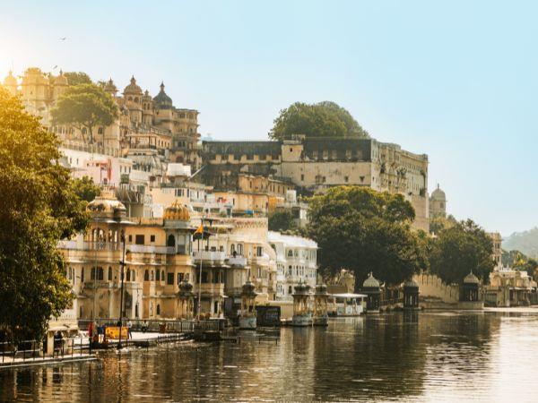 Luxury India rail vacation, Maharajas Express